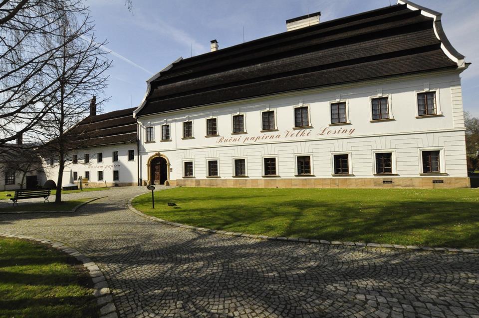 Apartmany Rysi Skala Loucna nad Desnou Exterior photo